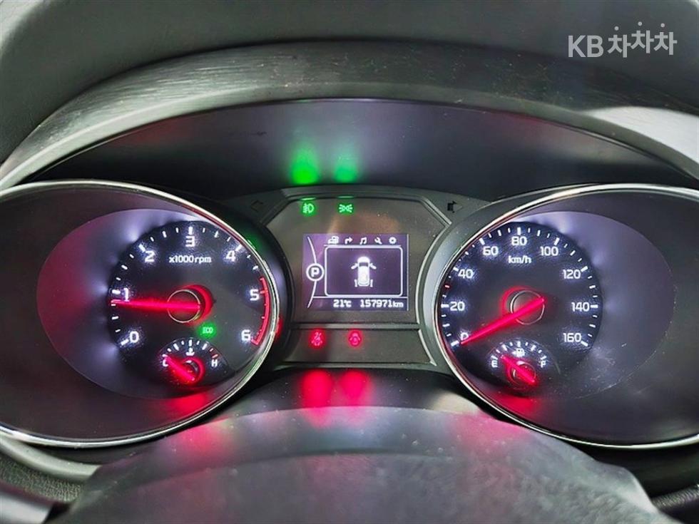 Kia Carnival — miniaturë 13