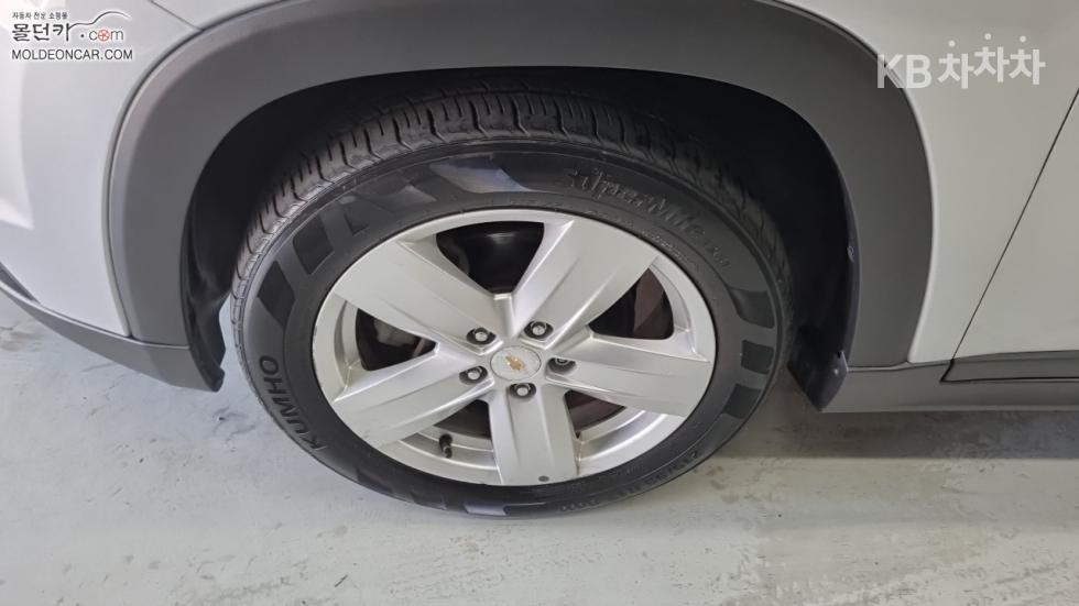Chevrolet Orlando — miniaturë 6