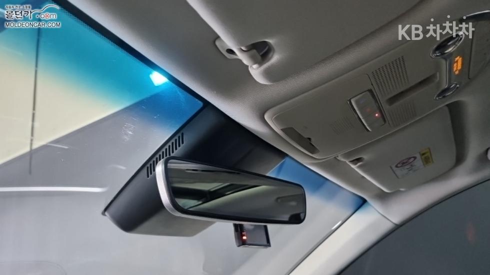 Hyundai Grandeur — miniaturë 15