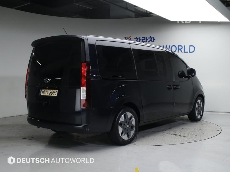 Hyundai Staria — miniaturë 2