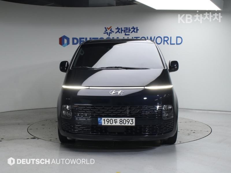 Hyundai Staria — miniaturë 3