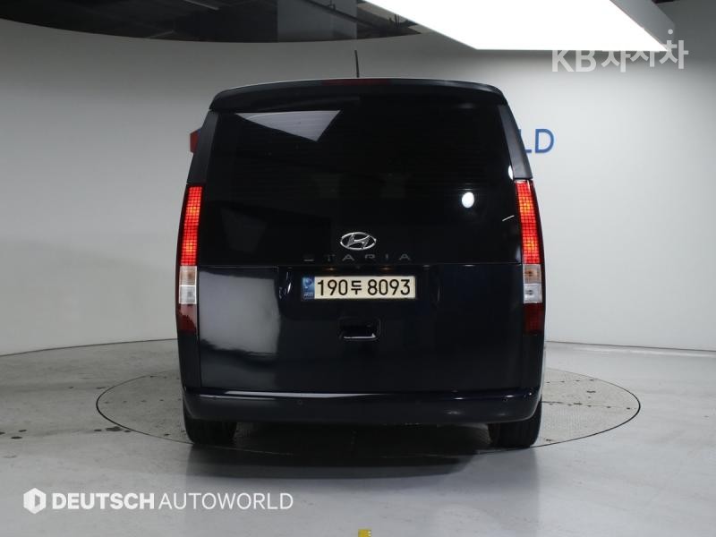 Hyundai Staria — miniaturë 4