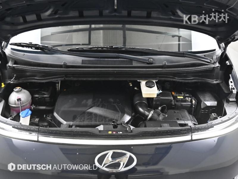 Hyundai Staria — miniaturë 6