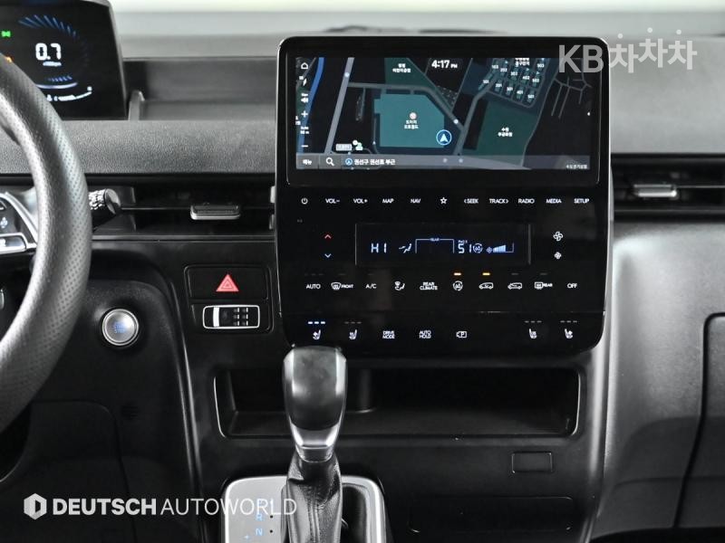 Hyundai Staria — miniaturë 14