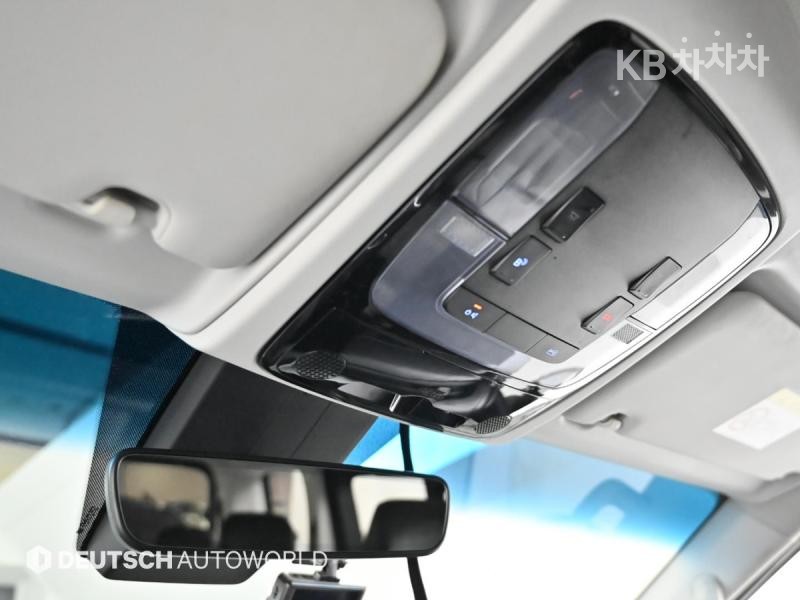 Hyundai Staria — miniaturë 19