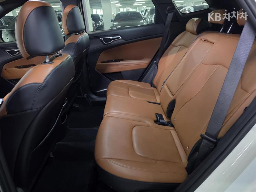 Kia Sportage, 2022, фотография 8