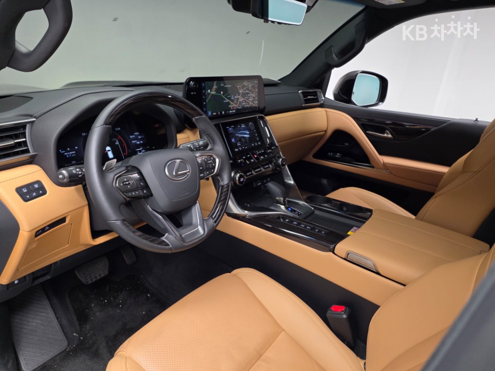 Lexus LX — miniaturë 9