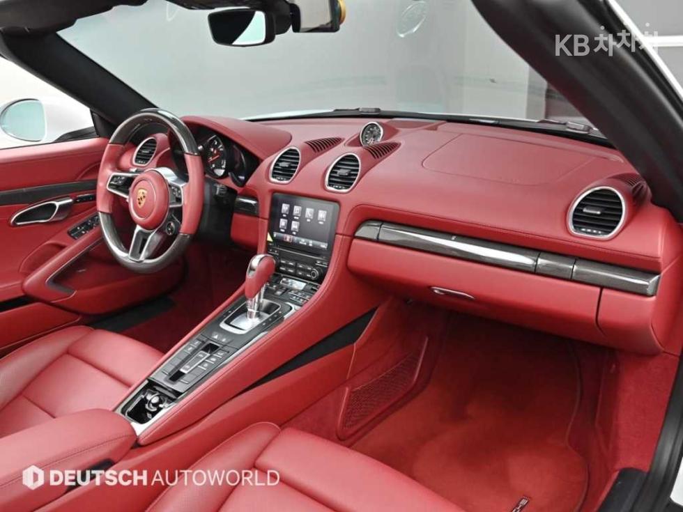 Porsche 718 — miniaturë 7