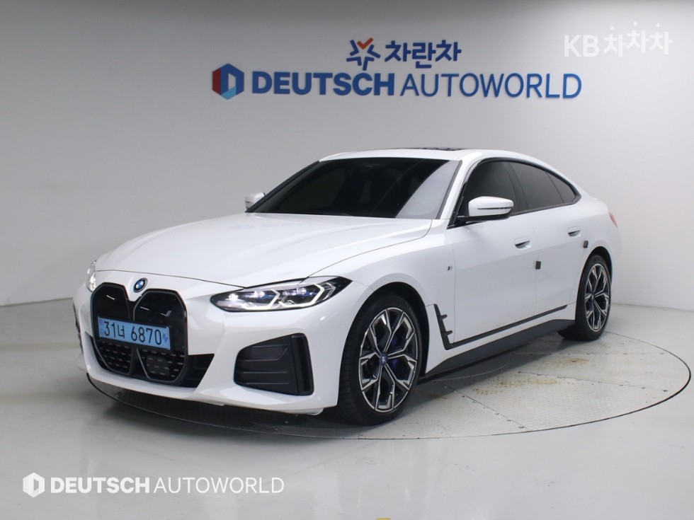 BMW i4 2024년식 BMW i4 eDrive40 M Sport Pro