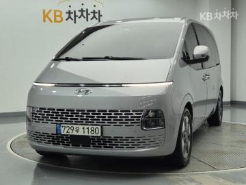 Hyundai Staria, 2022