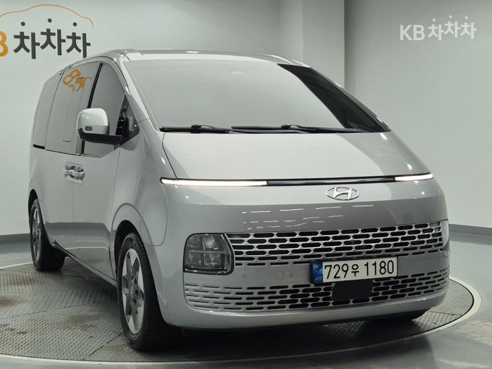 Hyundai Staria, 2022, фотография 4