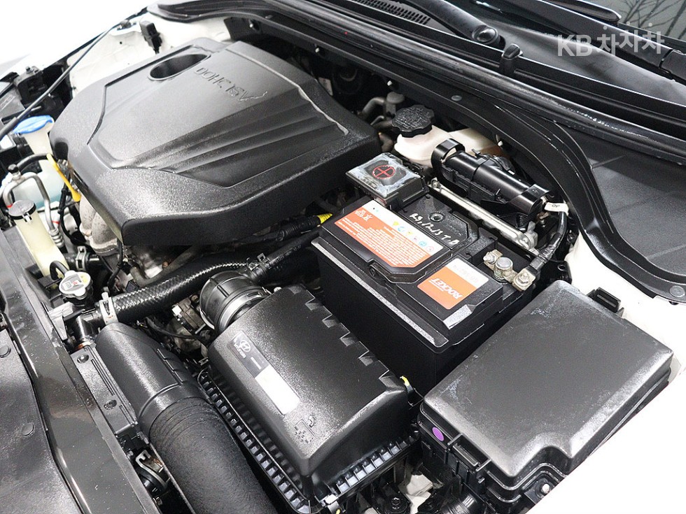 Hyundai Avante — miniaturë 19