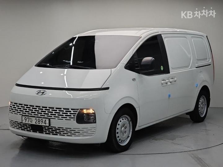 Hyundai Staria — foto 1