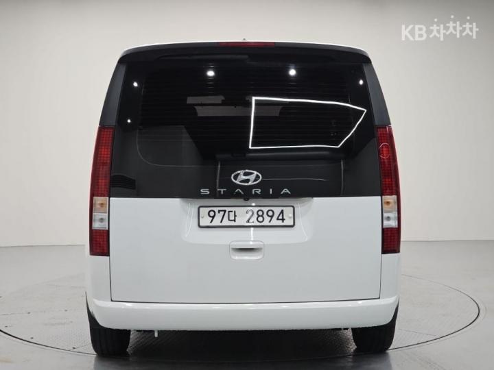 Hyundai Staria — miniaturë 3