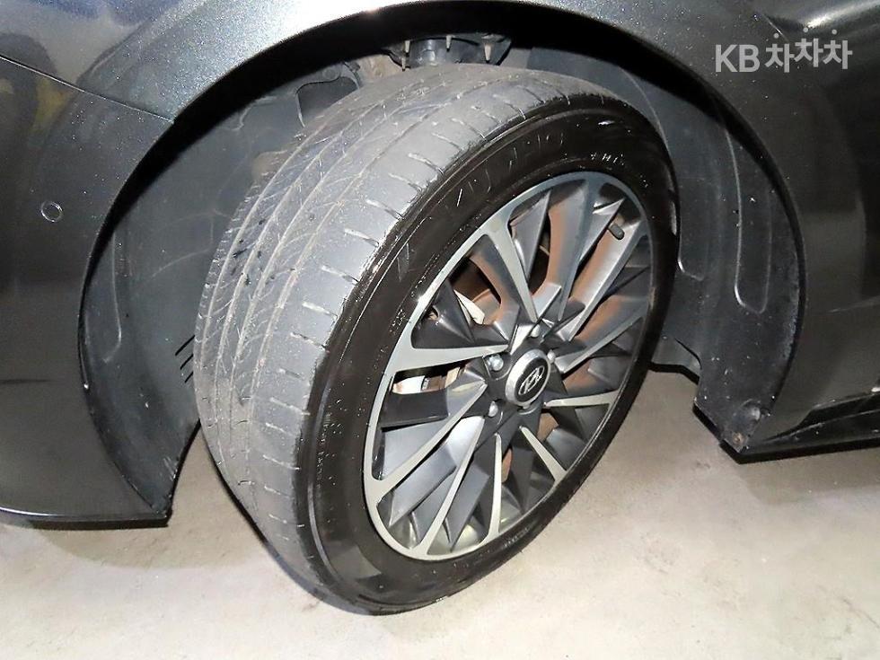 Hyundai Sonata — miniaturë 20