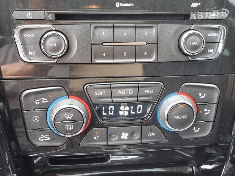 Renault SM7 — miniaturë 16