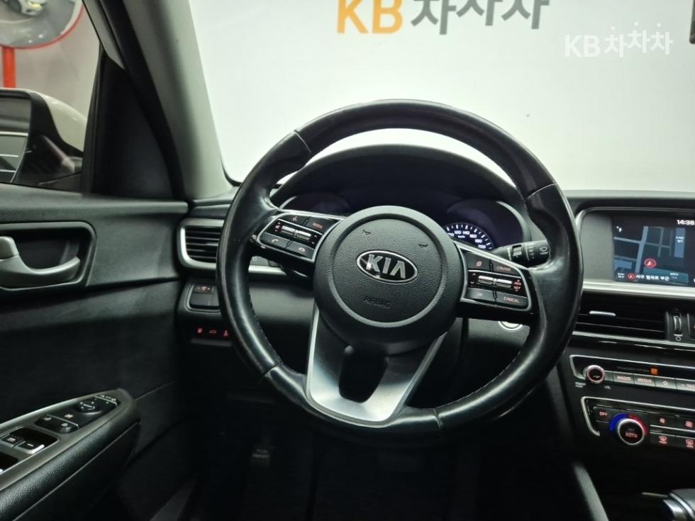 Kia K5 — miniaturë 8