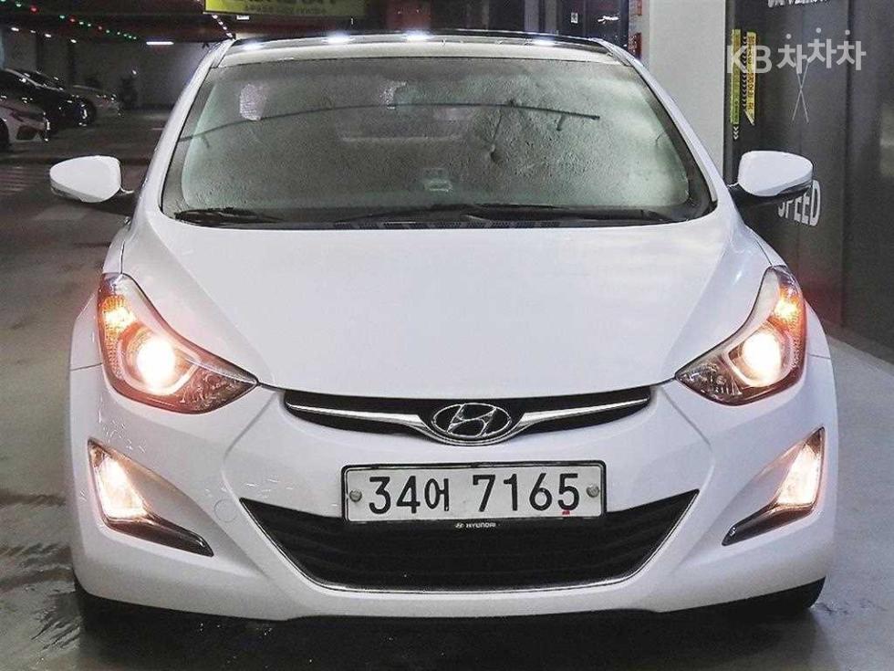 Hyundai Avante — miniaturë 2