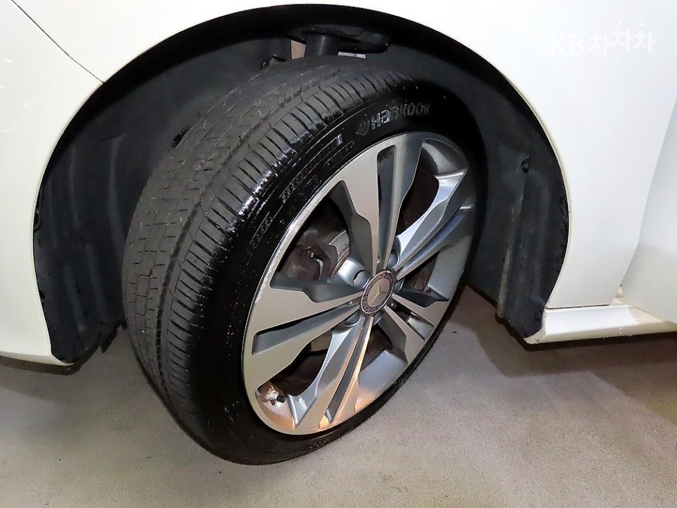 Mercedes-Benz CLA-klasse — miniaturë 19