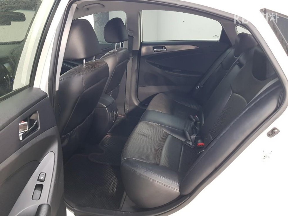 Hyundai Sonata — miniaturë 12