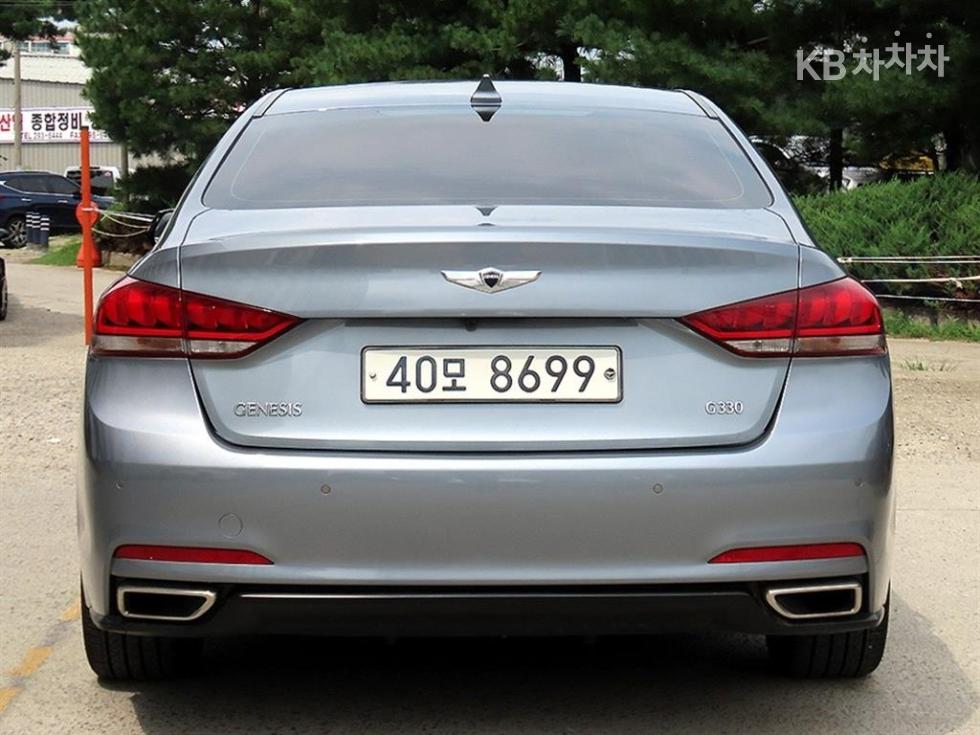 Hyundai Genesis — miniaturë 4