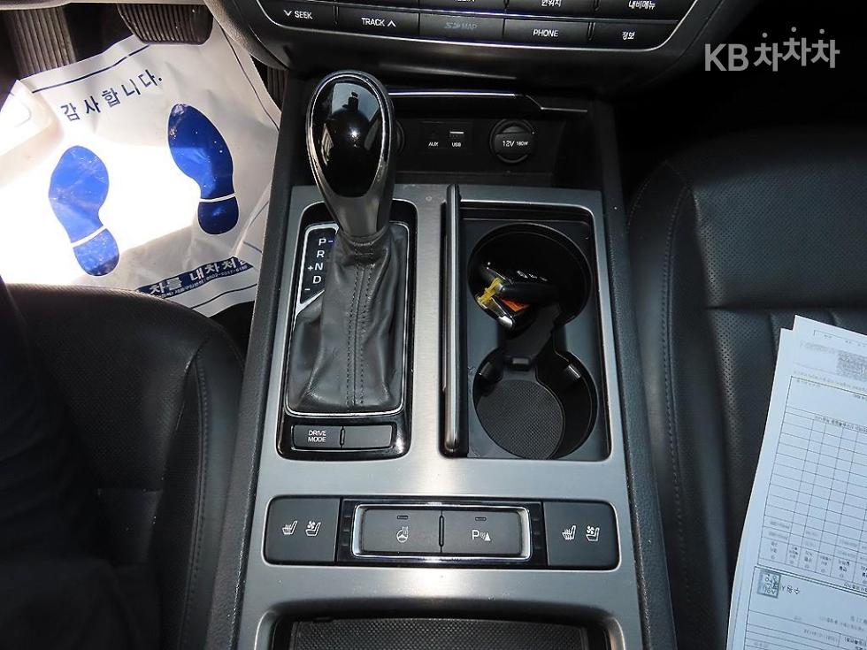 Hyundai Genesis — miniaturë 10