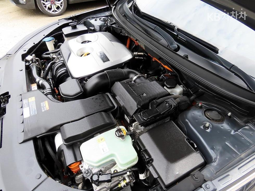 Hyundai Sonata — miniaturë 18