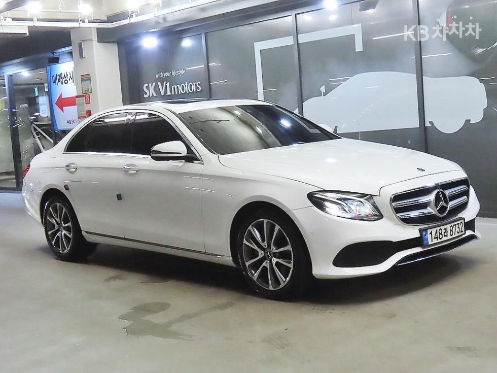 مرسيدس E-Class