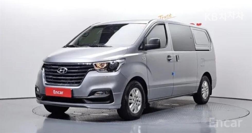 Hyundai Grand Starex