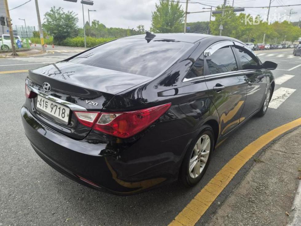 Hyundai Sonata — miniaturë 2