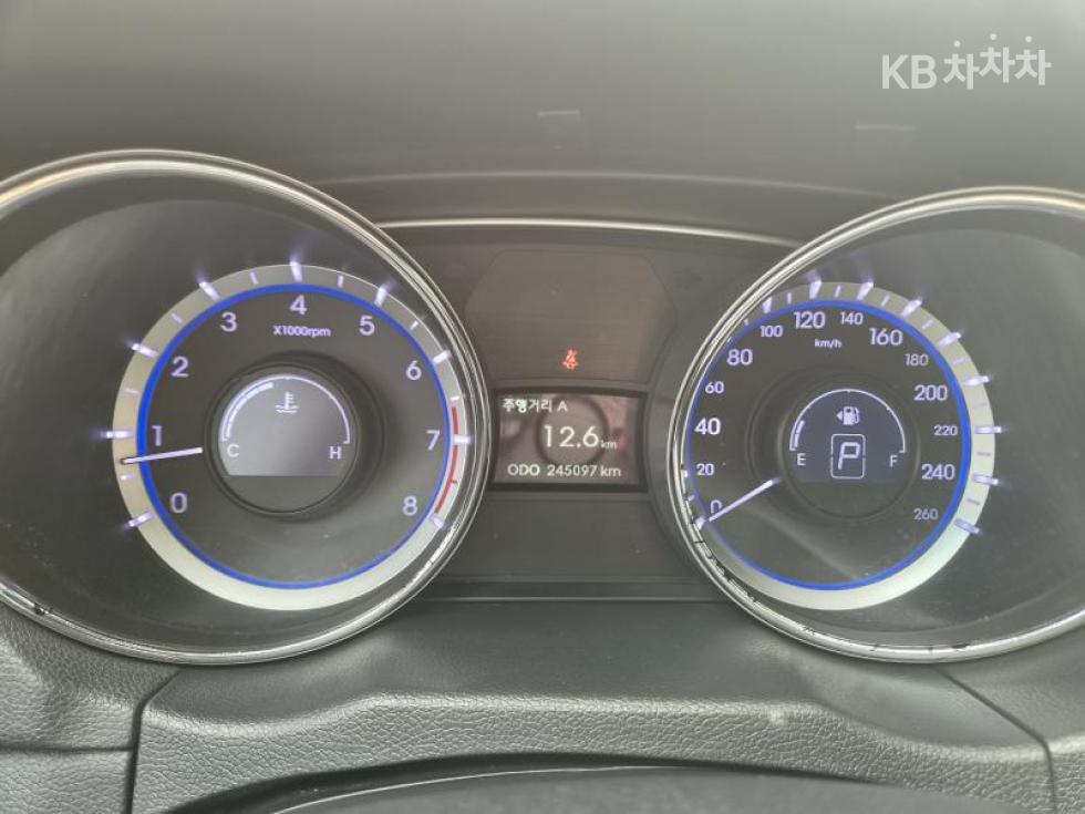 Hyundai Sonata — miniaturë 11