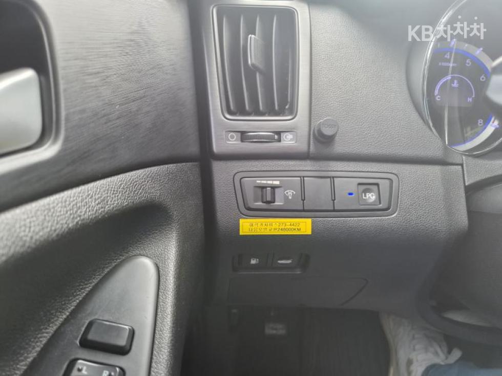 Hyundai Sonata — miniaturë 13