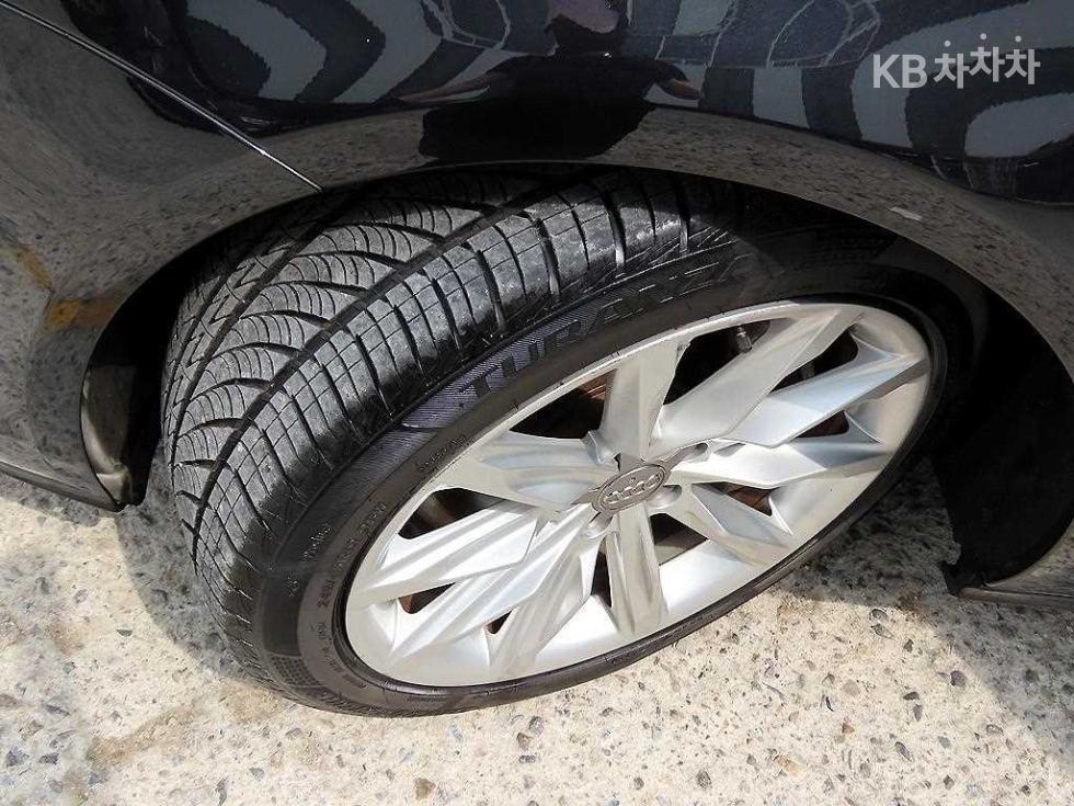 Audi A7 — miniaturë 20