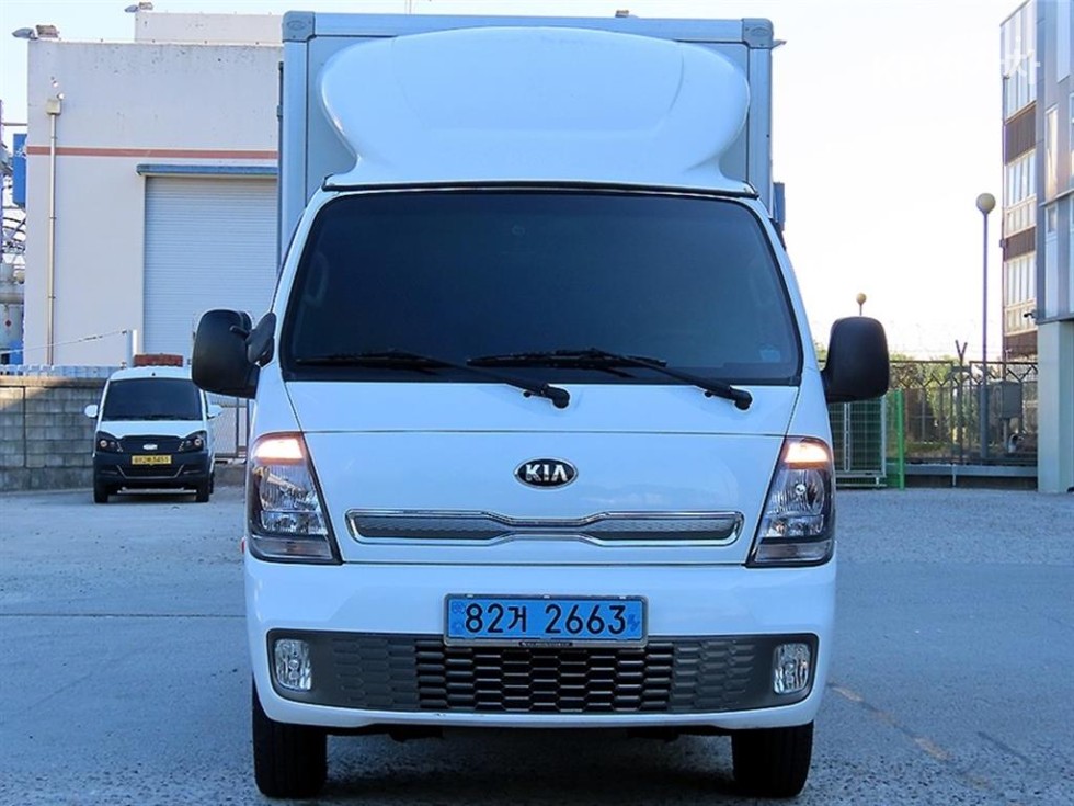 기아 더 2020년식 기아 더 뉴 봉고3 EV 1톤 2WD 초장축 킹캡 GL