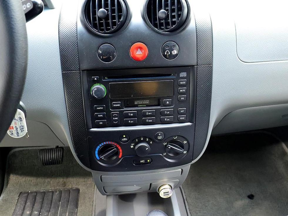 Chevrolet Kalos — miniaturë 9