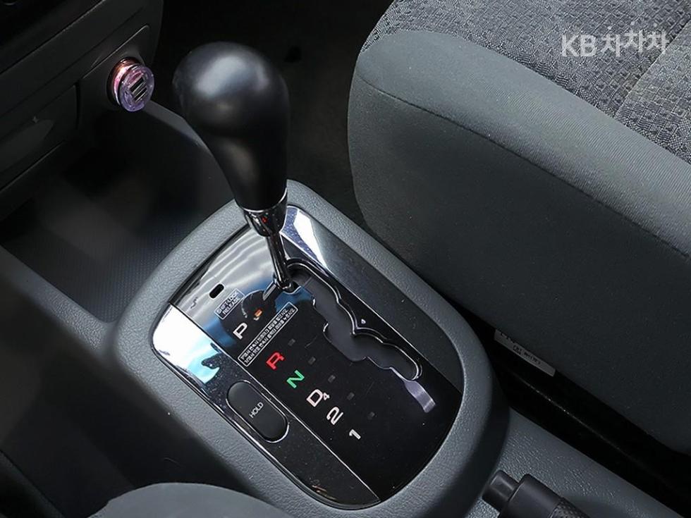 Chevrolet Kalos — miniaturë 10