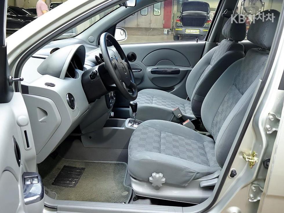 Chevrolet Kalos — miniaturë 11