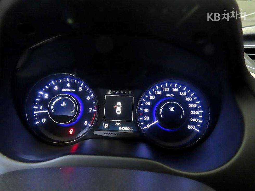 Hyundai Grandeur — miniaturë 9