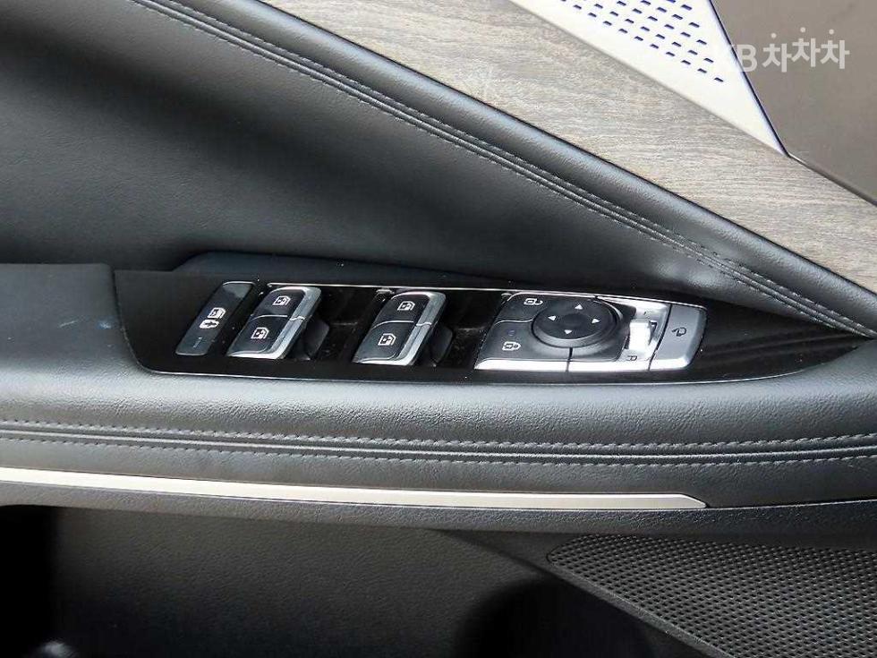 Kia K8 — miniaturë 11