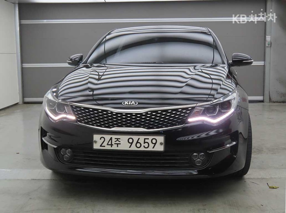 Kia K5 — miniaturë 3