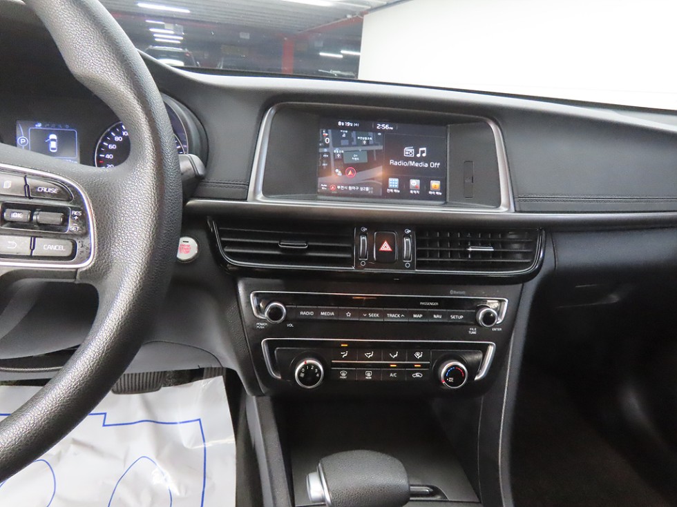 Kia K5 — miniaturë 11