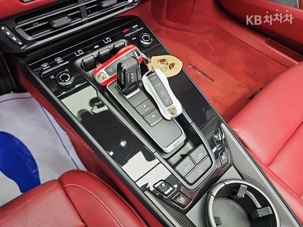 Porsche 911 — miniaturë 8