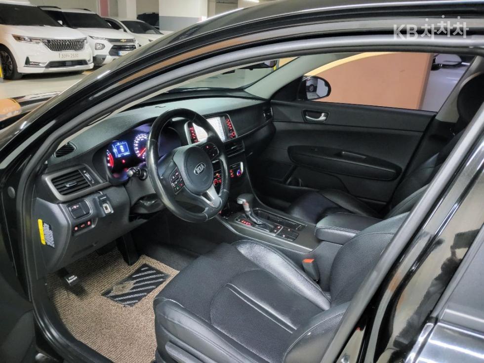 Kia K5 — miniaturë 8