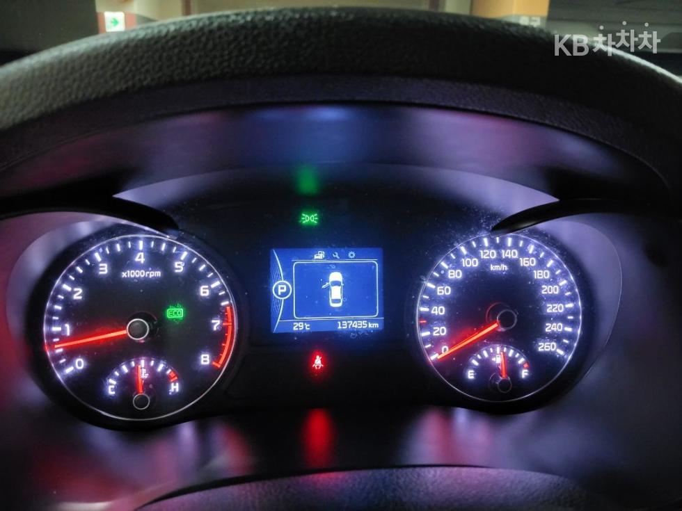 Kia K5 — miniaturë 12