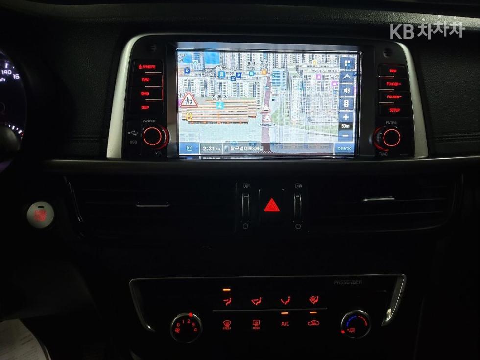 Kia K5 — miniaturë 13