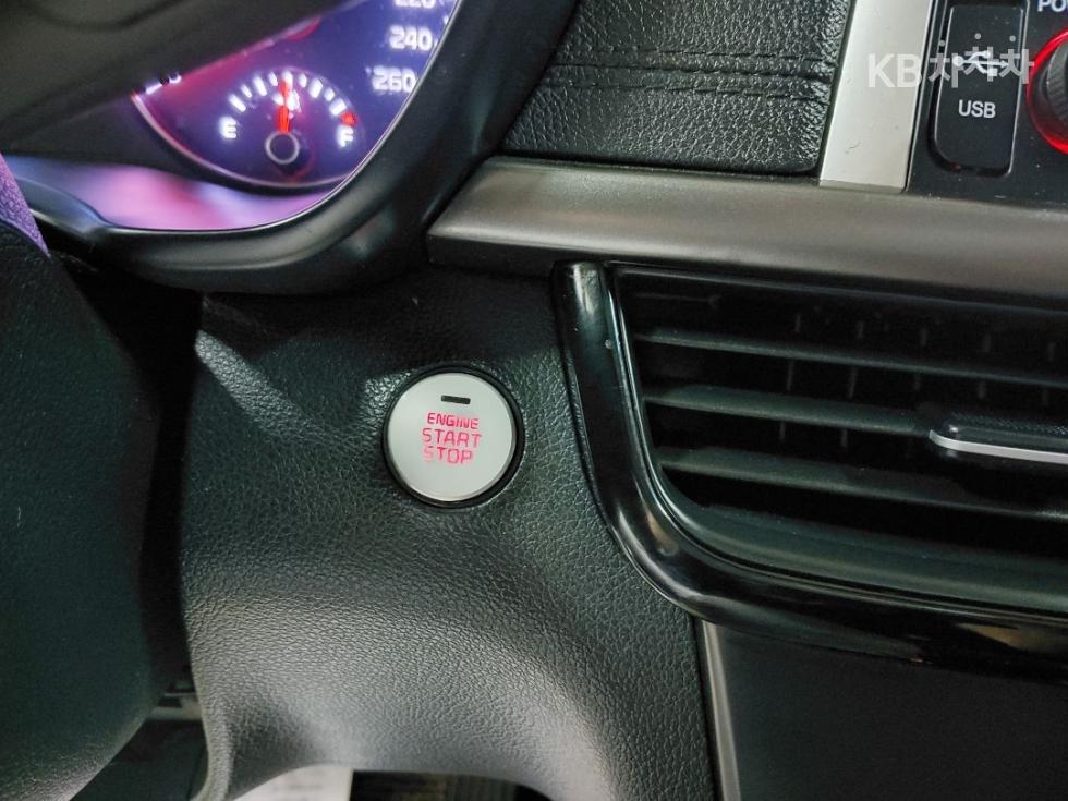 Kia K5 — miniaturë 14