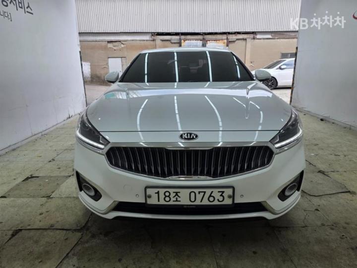 Kia K7 2.4 GDI Prestige — foto 1