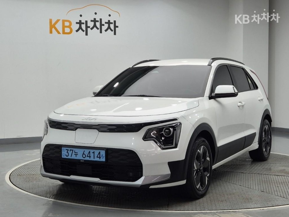 기아 디 2022년식 기아 디 올 뉴 니로 EV 에어 기본형