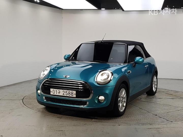 MINI Convertible 1.5  basic — foto 1