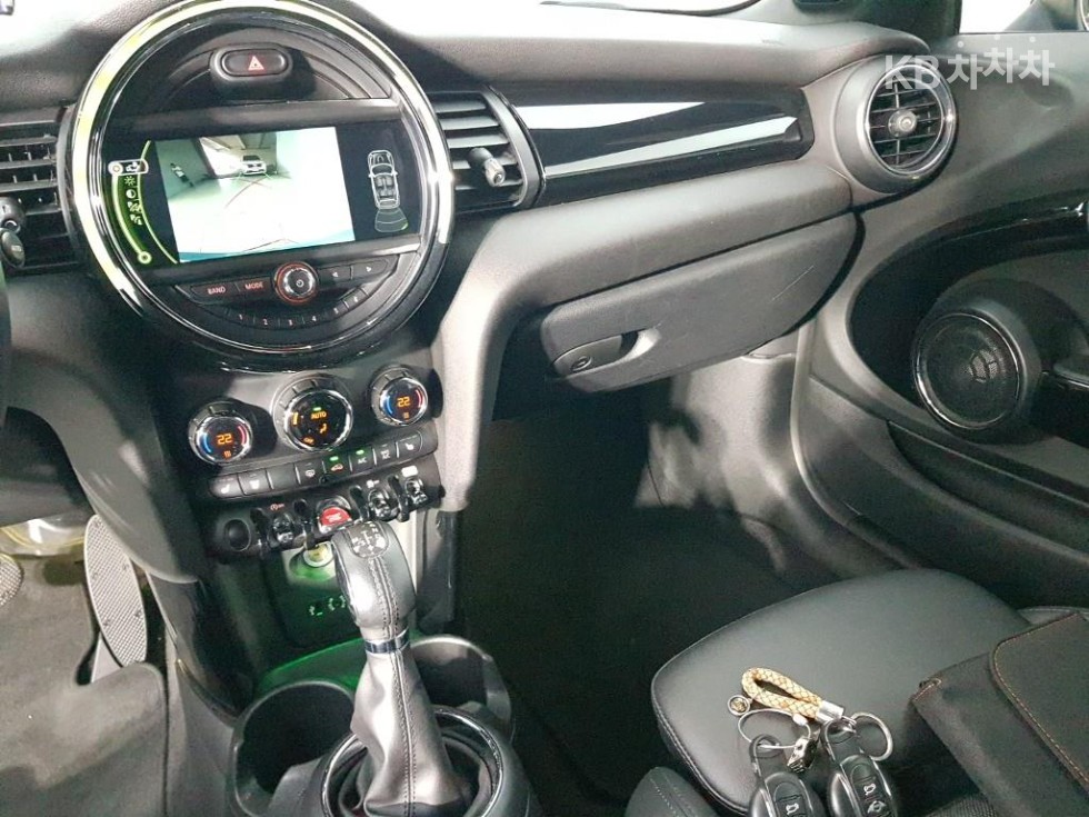 MINI Convertible — miniaturë 9